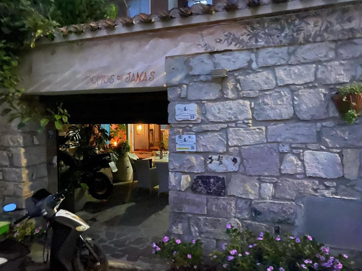 B&B Domus De Janas Gonnesa Exterior photo